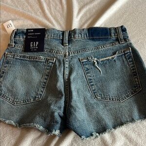 NWT Gap Denim Blue Women's Button Fly Shorts